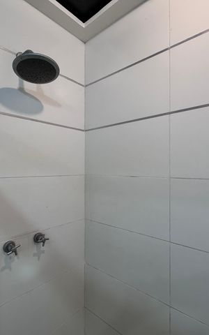 Apartamento à venda com 400m², 5 quartos e 4 vagas Apartamento à venda com 400m², 5 quartos e 4 vagasBanheiro da Suíte 5