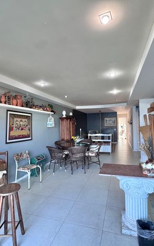 Apartamento à venda com 400m², 5 quartos e 4 vagas Apartamento à venda com 400m², 5 quartos e 4 vagasÁrea comum - Salão gourmet