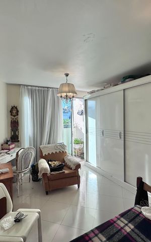 Apartamento à venda com 400m², 5 quartos e 4 vagas Apartamento à venda com 400m², 5 quartos e 4 vagasSuíte 1