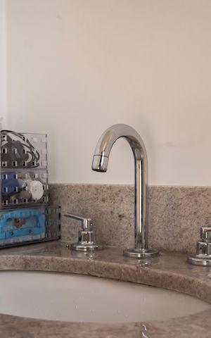 Apartamento para alugar com 141m², 3 quartos e 2 vagasBanheiro da Suíte 2