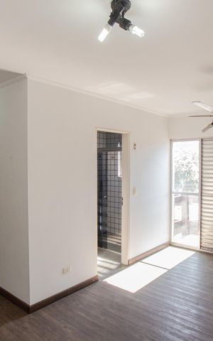 Casa à venda com 265m², 4 quartos e 3 vagas Casa à venda com 265m², 4 quartos e 3 vagasSuíte 1