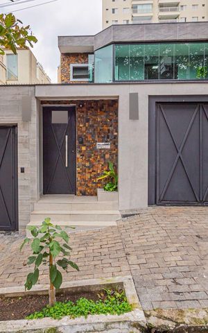 Casa à venda com 400m², 5 quartos e 6 vagas