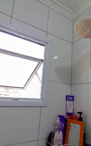 Casa de condomínio à venda com 69m², 2 quartos e 1 vaga Casa de condomínio à venda com 69m², 2 quartos e 1 vagaBanheiro da Suíte