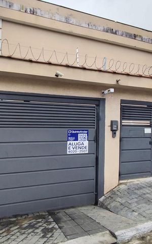 Casa de condomínio à venda com 69m², 2 quartos e 1 vaga Casa de condomínio à venda com 69m², 2 quartos e 1 vagaFachada
