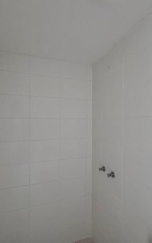 Apartamento à venda com 60m², 3 quartos e 1 vaga Apartamento à venda com 60m², 3 quartos e 1 vagaBanheiro da Suíte