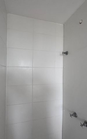 Apartamento à venda com 60m², 3 quartos e 1 vaga Apartamento à venda com 60m², 3 quartos e 1 vagaBanheiro Social