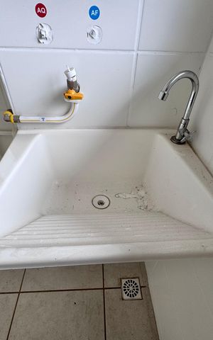 Apartamento à venda com 60m², 3 quartos e 1 vaga Apartamento à venda com 60m², 3 quartos e 1 vagaServiço