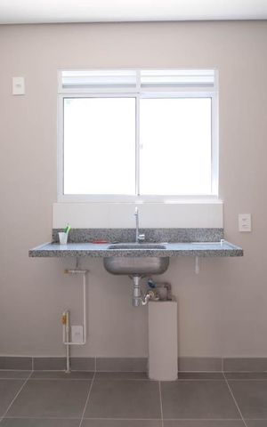 Apartamento à venda com 33m², 2 quartos e sem vagaÁrea comum
