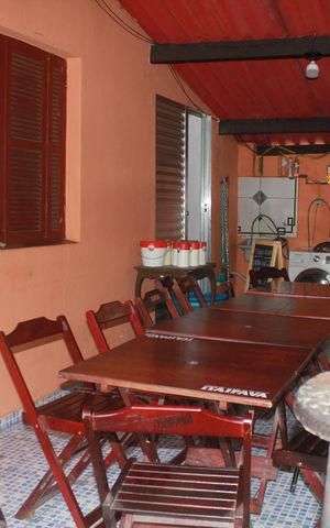 Casa à venda com 880m², 1 quarto e 10 vagasQuintal