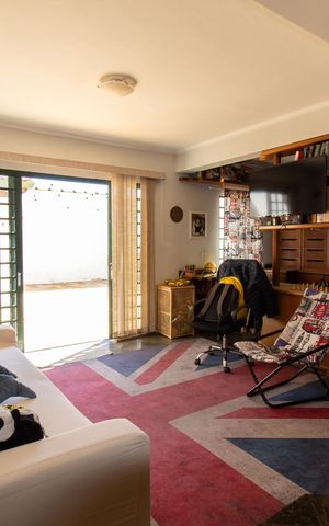 Casa à venda com 280m², 3 quartos e 4 vagas Casa à venda com 280m², 3 quartos e 4 vagasSala 2
