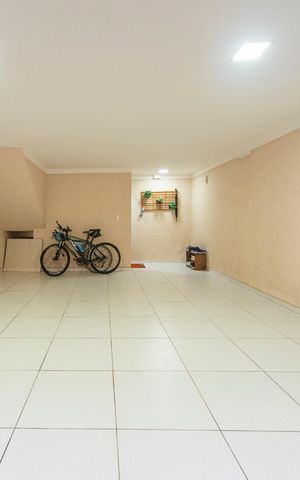 Casa de condomínio à venda com 127m², 3 quartos e 2 vagas Casa de condomínio à venda com 127m², 3 quartos e 2 vagasGaragem