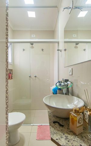 Casa de condomínio à venda com 127m², 3 quartos e 2 vagas Casa de condomínio à venda com 127m², 3 quartos e 2 vagasBanheiro Social