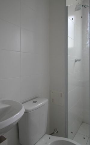 Apartamento para alugar com 47m², 2 quartos e 1 vaga Apartamento para alugar com 47m², 2 quartos e 1 vagaBanheiro