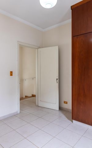 Casa para alugar com 250m², 3 quartos e 8 vagas Casa para alugar com 250m², 3 quartos e 8 vagasQuarto 2