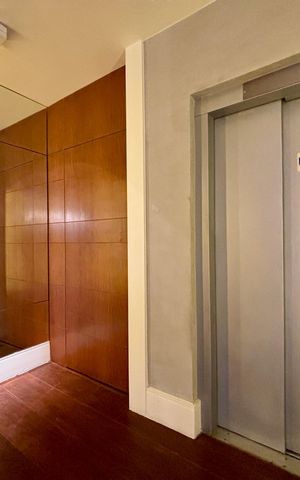 Apartamento à venda com 415m², 4 quartos e 3 vagas Apartamento à venda com 415m², 4 quartos e 3 vagasHall de entrada