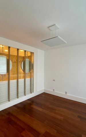 Apartamento à venda com 415m², 4 quartos e 3 vagas Apartamento à venda com 415m², 4 quartos e 3 vagasSuíte 3