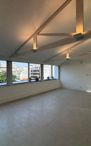 Apartamento à venda com 415m², 4 quartos e 3 vagas Apartamento à venda com 415m², 4 quartos e 3 vagasSala 2