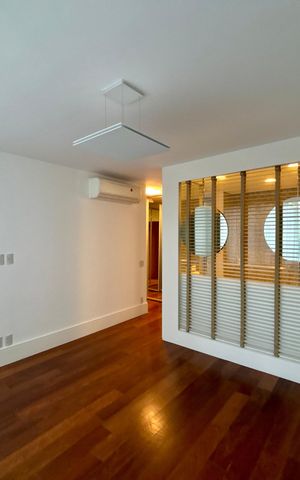 Apartamento à venda com 415m², 4 quartos e 3 vagas Apartamento à venda com 415m², 4 quartos e 3 vagasSuíte 3