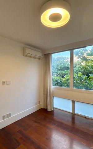 Apartamento à venda com 415m², 4 quartos e 3 vagas Apartamento à venda com 415m², 4 quartos e 3 vagasQuarto 2