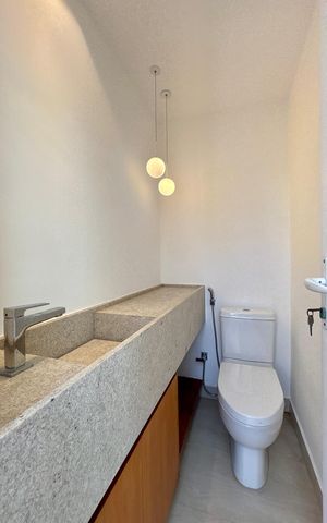 Apartamento à venda com 415m², 4 quartos e 3 vagas Apartamento à venda com 415m², 4 quartos e 3 vagasCobertura - banheiro