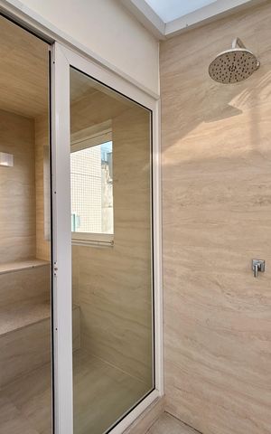 Apartamento à venda com 415m², 4 quartos e 3 vagas Apartamento à venda com 415m², 4 quartos e 3 vagasCobertura - sauna