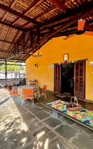 Casa à venda com 1710m², 4 quartos e sem vaga Casa à venda com 1710m², 4 quartos e sem vagaÁrea Externa