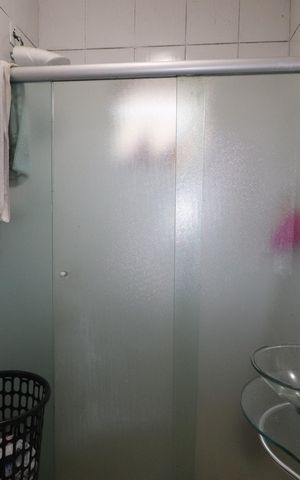 Casa para alugar com 189m², 4 quartos e 2 vagasBanheiro
