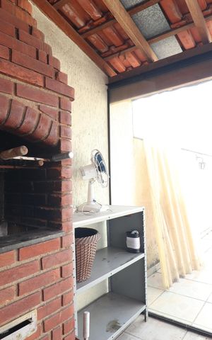 Casa para alugar com 189m², 4 quartos e 2 vagasÁrea comum - Churrasqueira