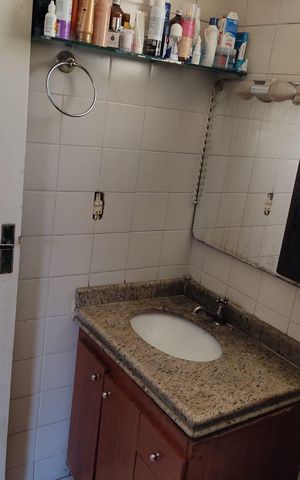 Apartamento à venda com 75m², 3 quartos e 1 vaga Apartamento à venda com 75m², 3 quartos e 1 vagaBanheiro