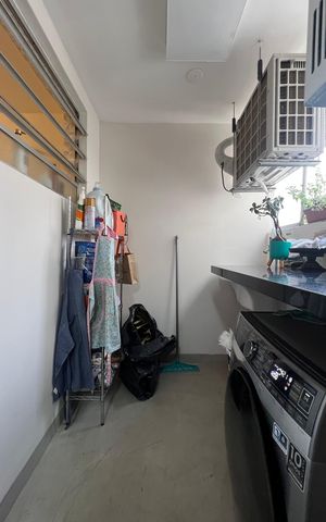 Apartamento à venda com 70m², 2 quartos e 1 vagaÁrea de Serviço