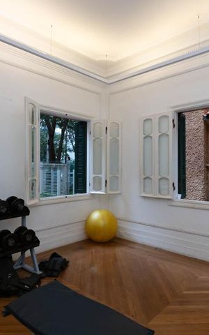Apartamento à venda com 240m², 4 quartos e 4 vagasÁrea comum - Academia