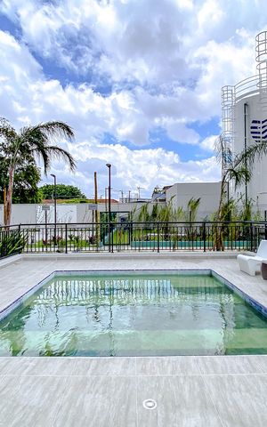 Apartamento à venda com 37m², 2 quartos e sem vagaÁrea comum - Piscina
