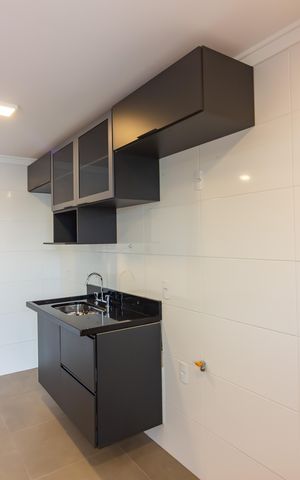 Apartamento à venda com 83m², 2 quartos e 2 vagas Apartamento à venda com 83m², 2 quartos e 2 vagasCozinha