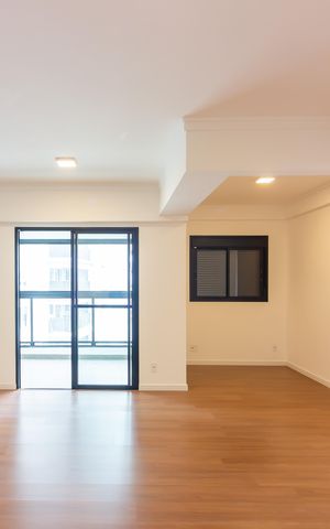 Apartamento à venda com 83m², 2 quartos e 2 vagas Apartamento à venda com 83m², 2 quartos e 2 vagasSala