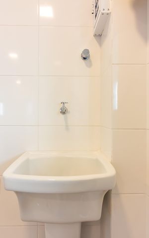 Apartamento à venda com 83m², 2 quartos e 2 vagas Apartamento à venda com 83m², 2 quartos e 2 vagasÁrea de Serviço