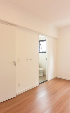Apartamento à venda com 83m², 2 quartos e 2 vagas Apartamento à venda com 83m², 2 quartos e 2 vagasSuíte