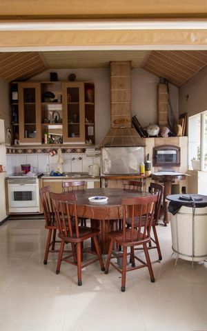 Casa para alugar com 589m², 5 quartos e 10 vagas Casa para alugar com 589m², 5 quartos e 10 vagasÁrea externa