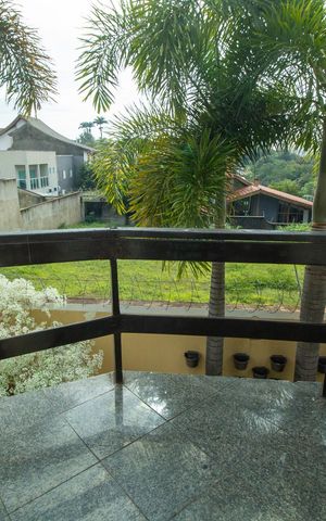 Casa para alugar com 589m², 5 quartos e 10 vagas Casa para alugar com 589m², 5 quartos e 10 vagasVaranda do Quarto 1