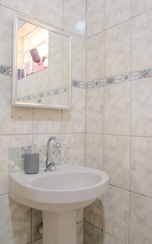 Casa para alugar com 84m², 2 quartos e sem vagaBanheiro Social