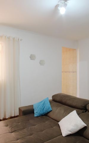 Casa para alugar com 84m², 2 quartos e sem vagaSala