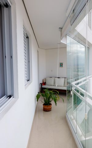 Apartamento à venda com 104m², 3 quartos e 2 vagas Apartamento à venda com 104m², 3 quartos e 2 vagasSacada