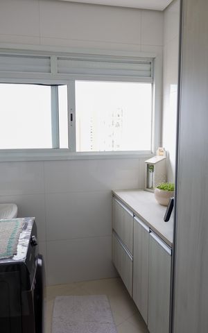 Apartamento à venda com 104m², 3 quartos e 2 vagas Apartamento à venda com 104m², 3 quartos e 2 vagasÁrea de Serviço