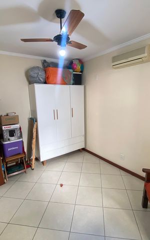 Casa à venda com 156m², 3 quartos e sem vaga Casa à venda com 156m², 3 quartos e sem vagaQuarto 2