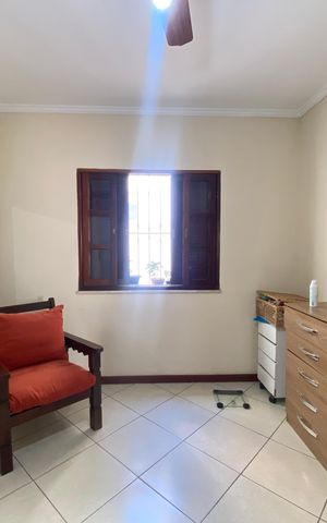 Casa à venda com 156m², 3 quartos e sem vaga Casa à venda com 156m², 3 quartos e sem vagaQuarto 2