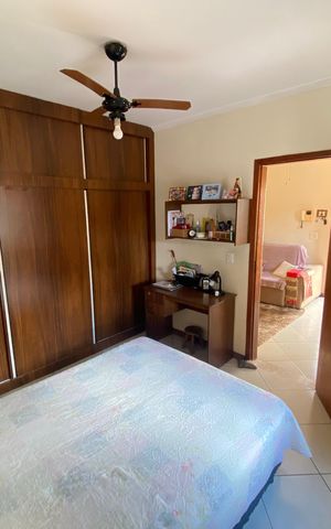 Casa à venda com 156m², 3 quartos e sem vaga Casa à venda com 156m², 3 quartos e sem vagaQuarto 1