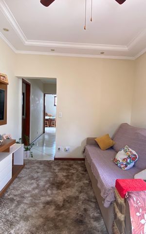 Casa à venda com 156m², 3 quartos e sem vaga Casa à venda com 156m², 3 quartos e sem vagaSala
