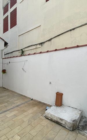 Casa à venda com 156m², 3 quartos e sem vaga Casa à venda com 156m², 3 quartos e sem vagaÁrea Externa