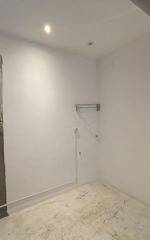 Casa à venda com 262m², 6 quartos e 2 vagas Casa à venda com 262m², 6 quartos e 2 vagasCozinha 2