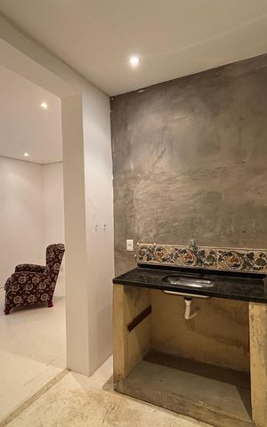 Casa à venda com 262m², 6 quartos e 2 vagas Casa à venda com 262m², 6 quartos e 2 vagasCozinha 2