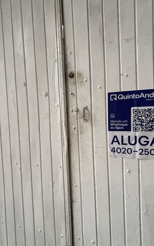 Casa à venda com 262m², 6 quartos e 2 vagas Casa à venda com 262m², 6 quartos e 2 vagasPlaca